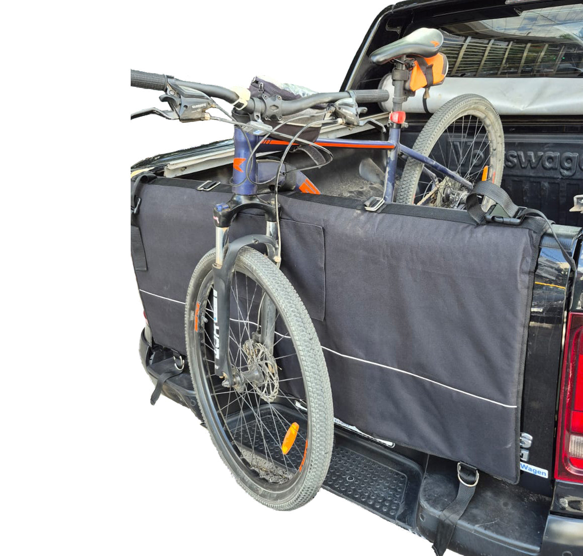 Funda Porta Bicicleta Cubre Portón trasero 4 x 4 Pissis